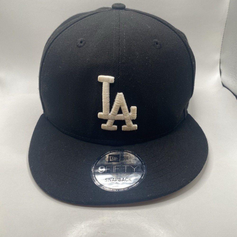 Los‎ Angeles Dodgers Hat Blackout New Era Black 9Fifty SnapBack Cleaned VGC - Picture 2 of 10